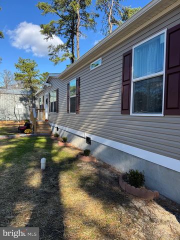 203 BLUE JAY RD, Browns Mills, NJ 08015