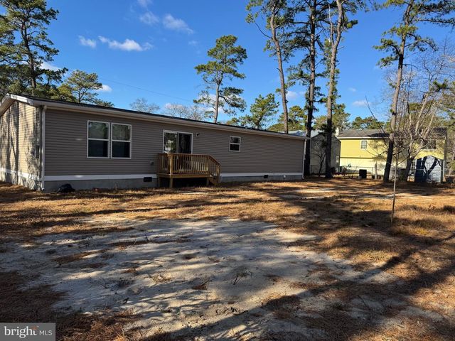 203 BLUE JAY RD, Browns Mills, NJ 08015