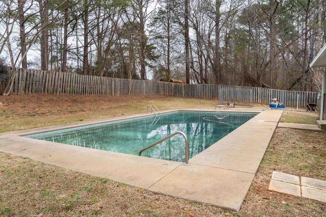 160 McBeth Road, Cowpens, SC 29330