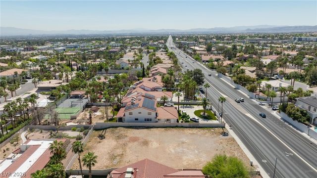 Buffalo Drive, Las Vegas, NV 89117