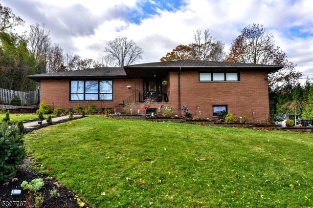 7 Jefferson Pl, Wayne Twp., NJ 07470