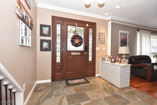 7 Jefferson Pl, Wayne Twp., NJ 07470