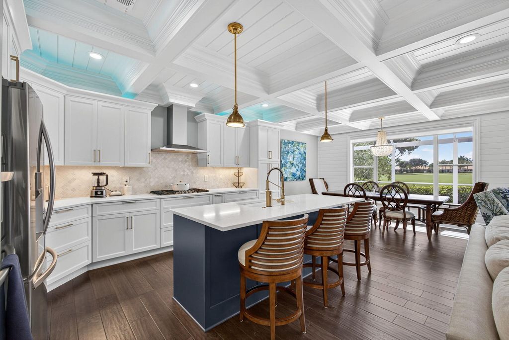 8240 Heritage Club Drive, West Palm Beach, FL 33412