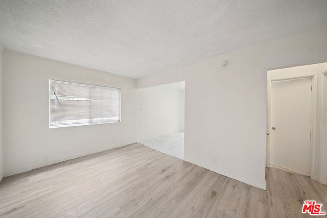 8633 Denver Avenue 5, Los Angeles, CA 90044