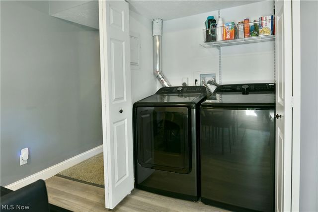 701 Lakeview Drive, Cortland, OH 44410