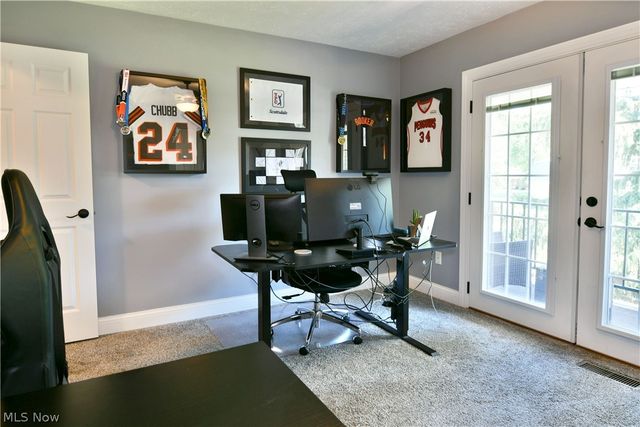 701 Lakeview Drive, Cortland, OH 44410