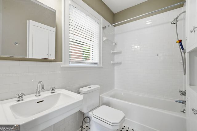 1298 Oxford Road NE, Atlanta, GA 30306