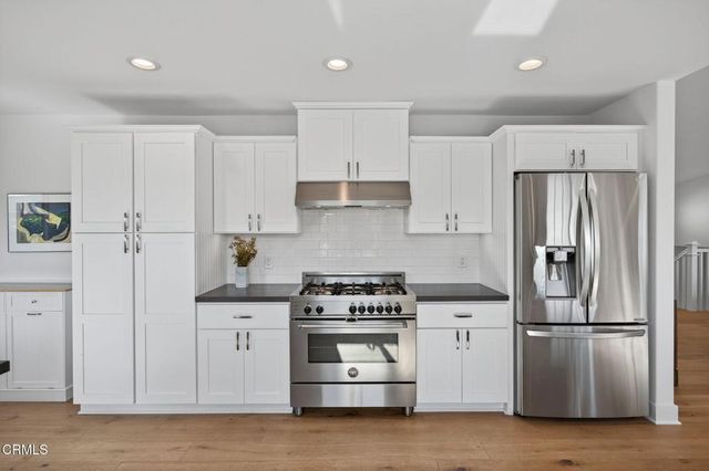 1111 Dover Lane, Ventura, CA 93001