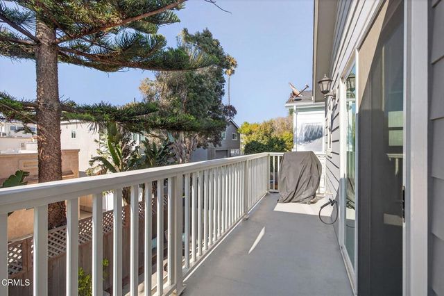1111 Dover Lane, Ventura, CA 93001