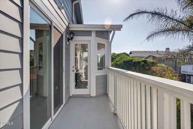 1111 Dover Lane, Ventura, CA 93001