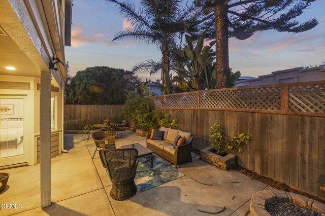 1111 Dover Lane, Ventura, CA 93001