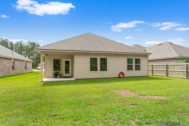 34855 Spring Trails Dr, Walker, LA 70785