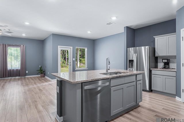 34855 Spring Trails Dr, Walker, LA 70785
