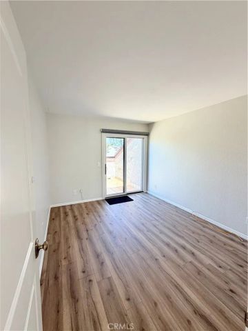 901 Hyde Court, Costa Mesa, CA 92626