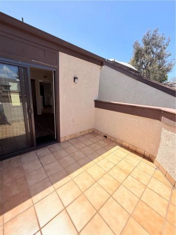 901 Hyde Court, Costa Mesa, CA 92626