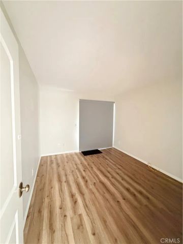 901 Hyde Court, Costa Mesa, CA 92626