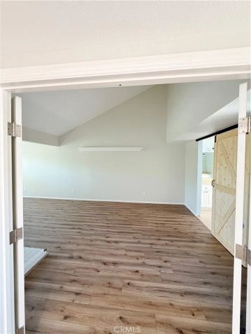 901 Hyde Court, Costa Mesa, CA 92626