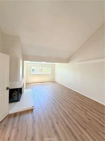 901 Hyde Court, Costa Mesa, CA 92626