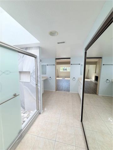 901 Hyde Court, Costa Mesa, CA 92626