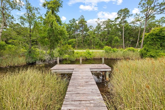 214 Chrysler Avenue, Santa Rosa Beach, FL 32459