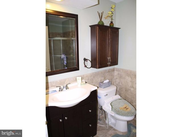 25 BENJAMIN RUSH LN, Princeton, NJ 08540