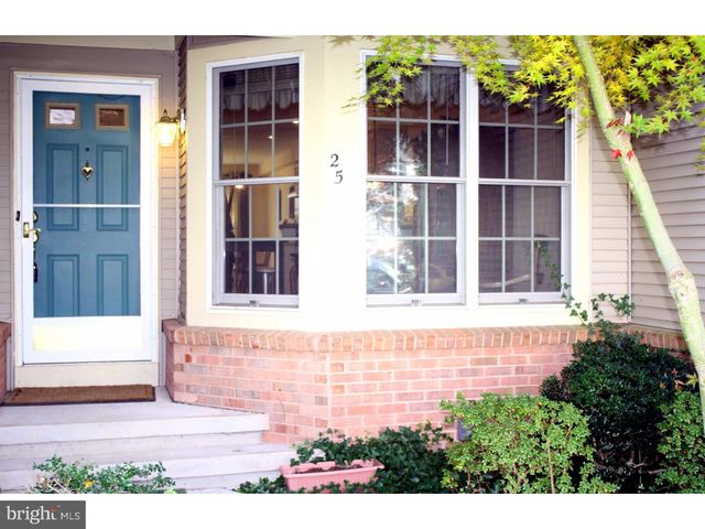 25 BENJAMIN RUSH LN, Princeton, NJ 08540