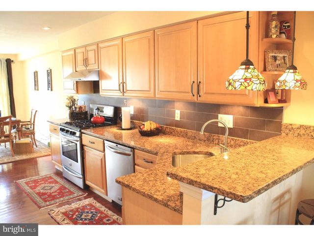 25 BENJAMIN RUSH LN, Princeton, NJ 08540