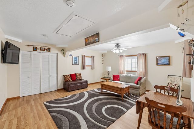109 Bramble Drive, Montezuma, IA 50171