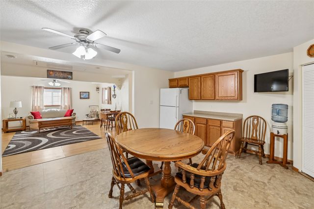 109 Bramble Drive, Montezuma, IA 50171