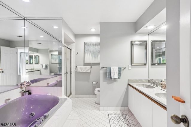 10 Fells Manor Rd, Caldwell Boro Twp., NJ 07006