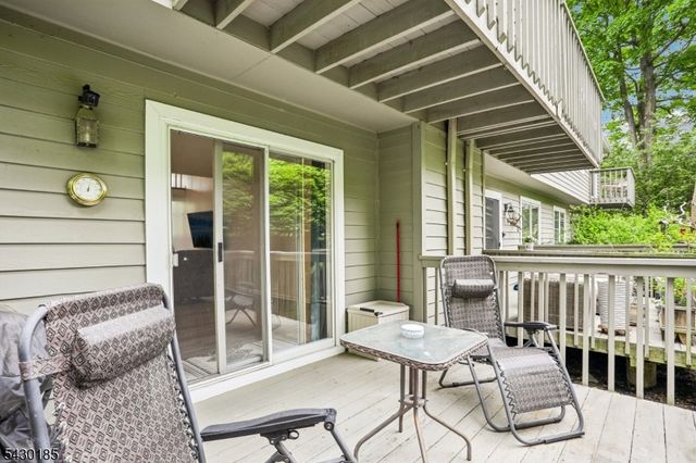 10 Fells Manor Rd, Caldwell Boro Twp., NJ 07006