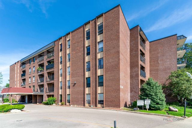 6330 Lincoln Avenue 2A, Morton Grove, IL 60053