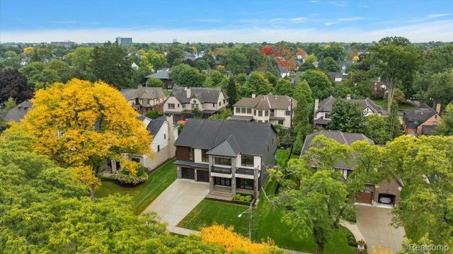 1541 Shipman Boulevard, Birmingham, MI 48009