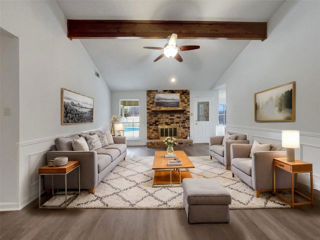 5715 Sage Bloom Drive, Arlington, TX 76017