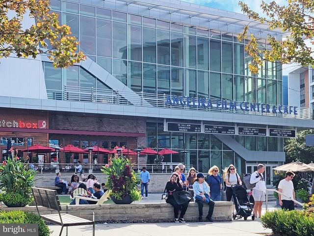 9132 ERMANTRUDE CT, Vienna, VA 22182