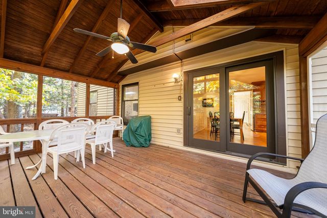 9132 ERMANTRUDE CT, Vienna, VA 22182