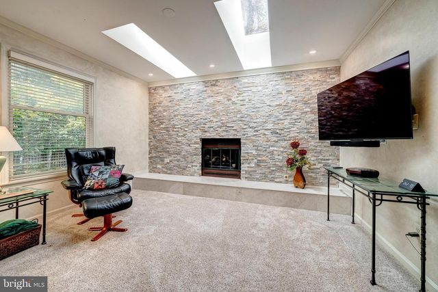 9132 ERMANTRUDE CT, Vienna, VA 22182