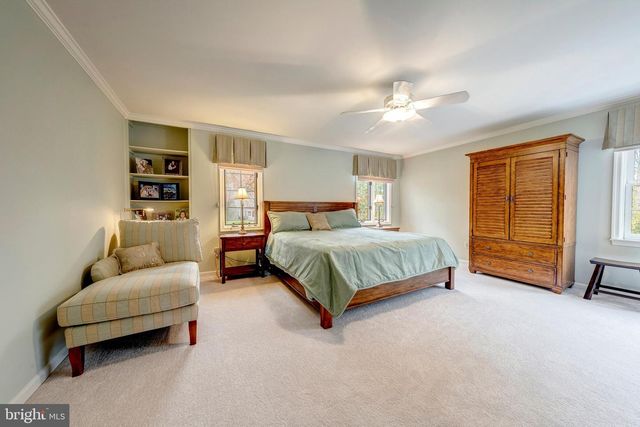 9132 ERMANTRUDE CT, Vienna, VA 22182