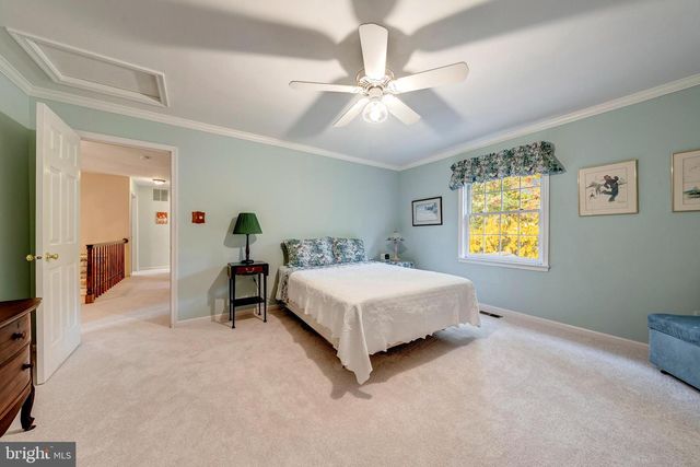 9132 ERMANTRUDE CT, Vienna, VA 22182