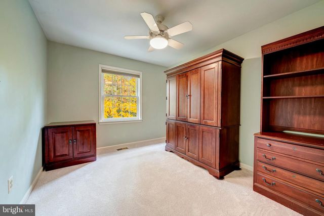 9132 ERMANTRUDE CT, Vienna, VA 22182