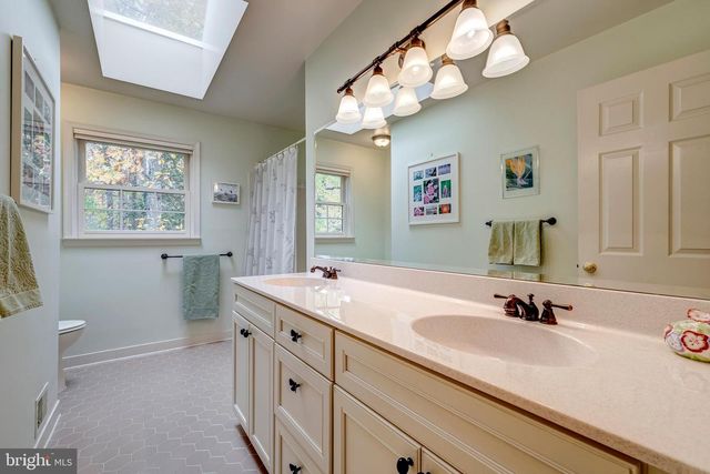 9132 ERMANTRUDE CT, Vienna, VA 22182