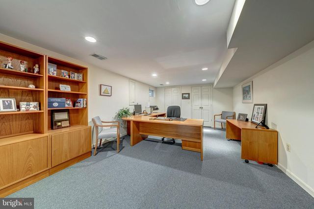 9132 ERMANTRUDE CT, Vienna, VA 22182