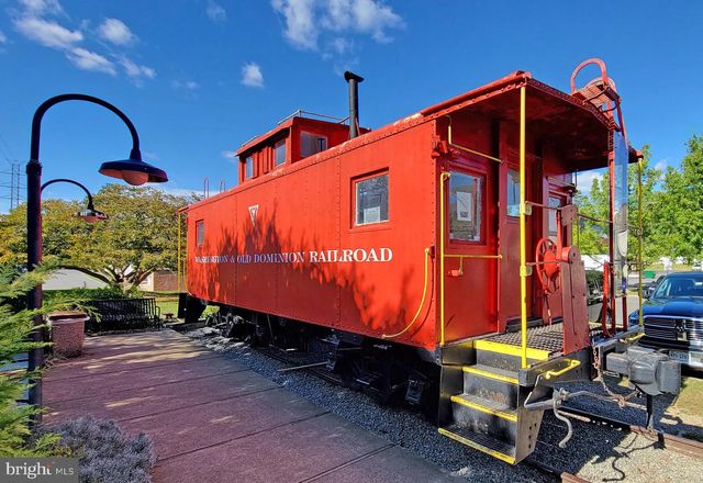 9132 ERMANTRUDE CT, Vienna, VA 22182