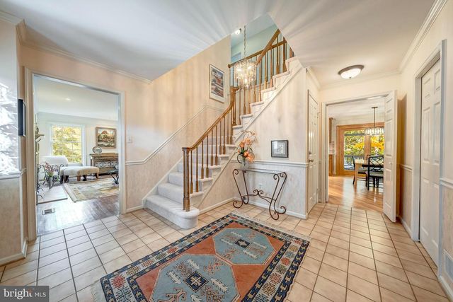 9132 ERMANTRUDE CT, Vienna, VA 22182