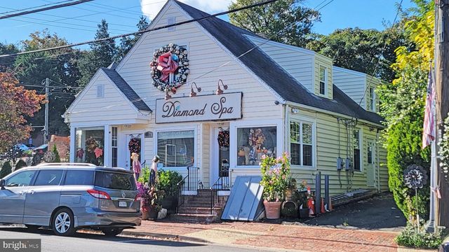 9132 ERMANTRUDE CT, Vienna, VA 22182