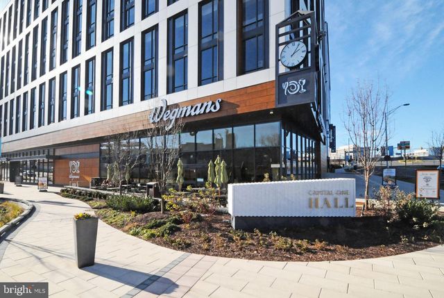 9132 ERMANTRUDE CT, Vienna, VA 22182