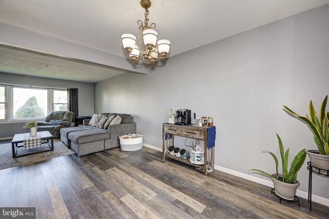 203 N HARRISON AVE, Edgewater Park, NJ 08010