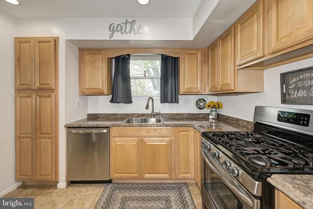 203 N HARRISON AVE, Edgewater Park, NJ 08010