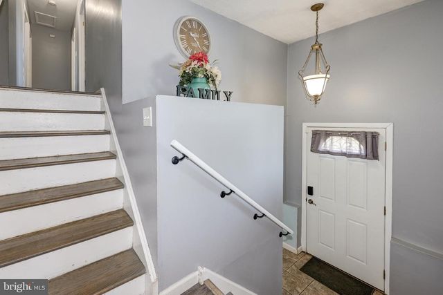 203 N HARRISON AVE, Edgewater Park, NJ 08010