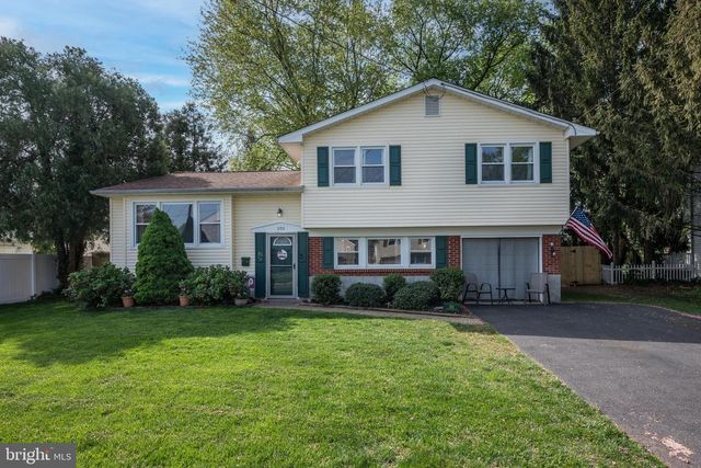 203 N HARRISON AVE, Edgewater Park, NJ 08010